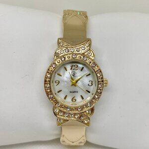 GC women gold tone wrist watch 25mm rhinestone quartz cuff bracelet 7.5” running